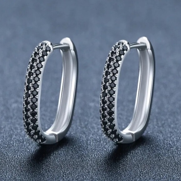 💫 Sterling Silver U shape Hoop Earrings - Picture 3 of 5